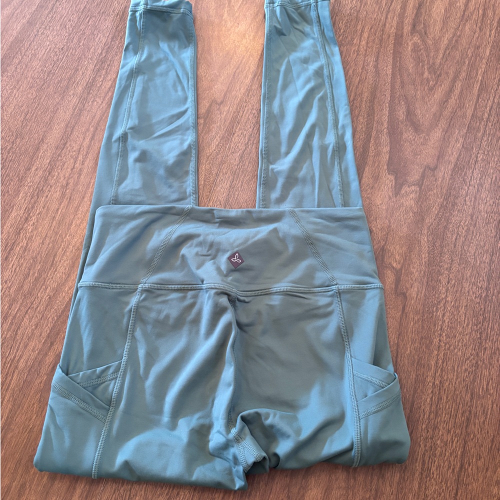 Prana teal legging size small